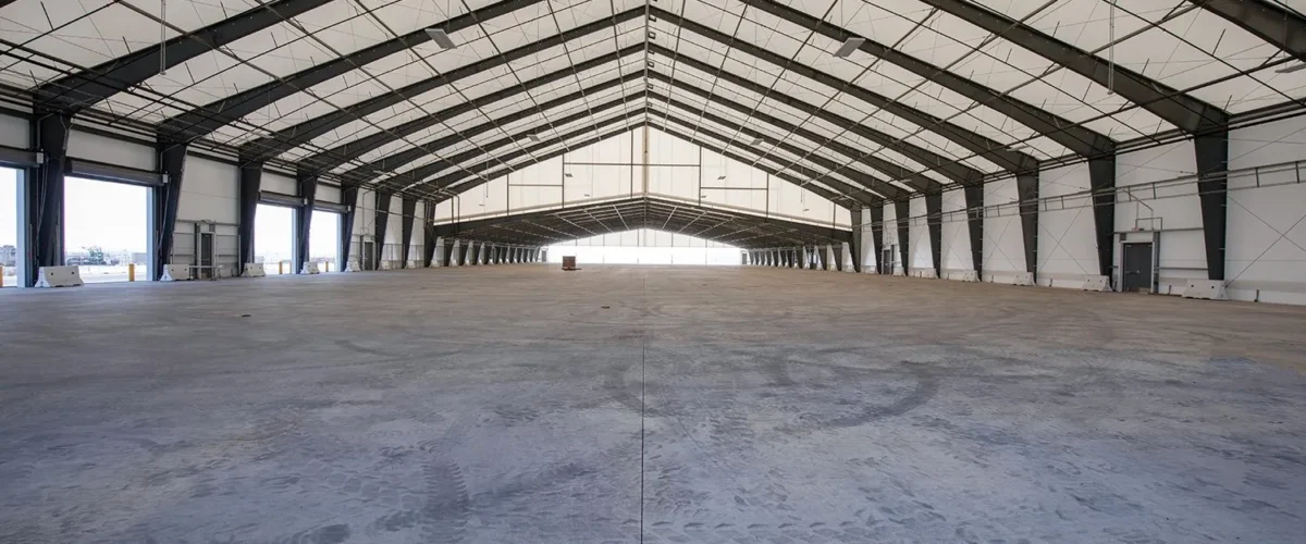 سقف دهانه بلند سوله